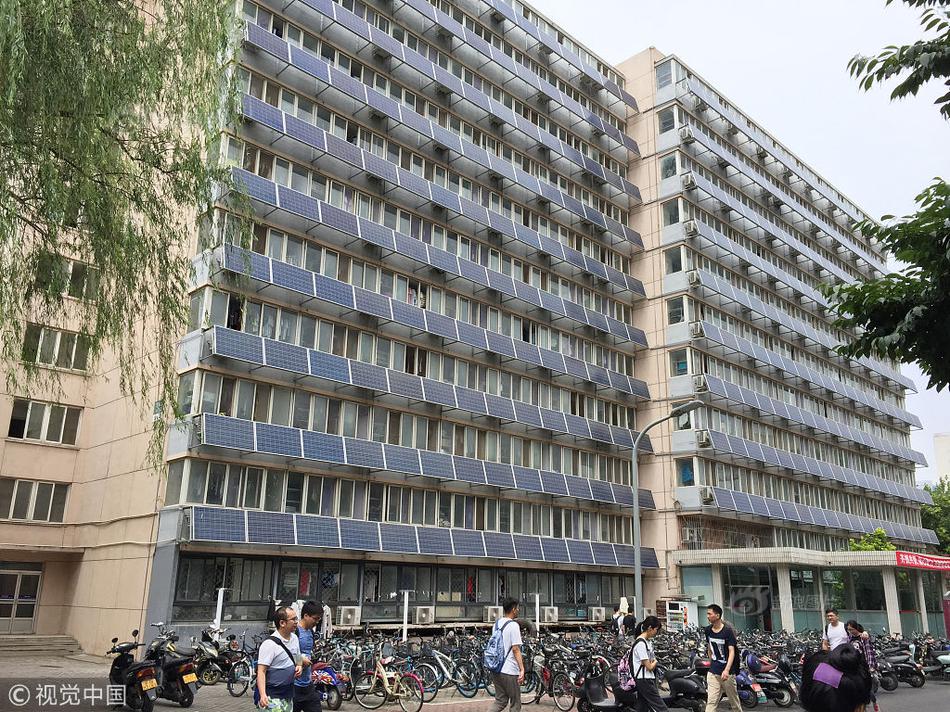 突变元年伊甸之路飞蛾翼使怎么用